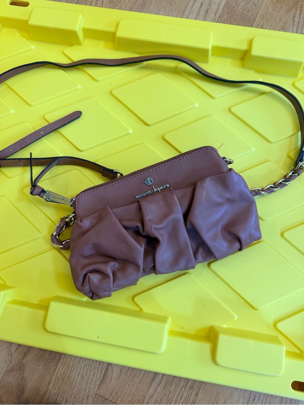 Ladies "Nanette Lepore" Small Brown Ruched LEATHER Crossbody Chain Accents GUC